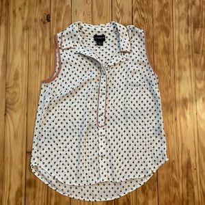 Sleeveless Dress Shirt